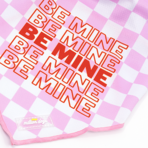 Dog cooling bandana - Be mine. Pink checkered mesh bandana