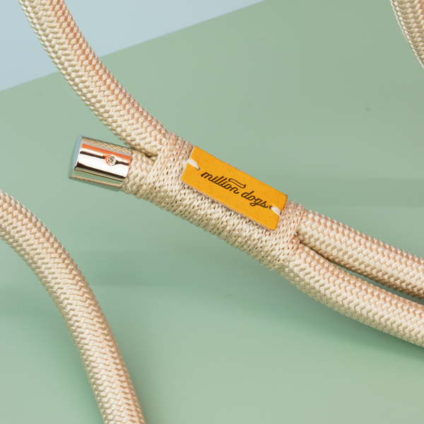 Silky Sands Hands-Free Rope Leash
