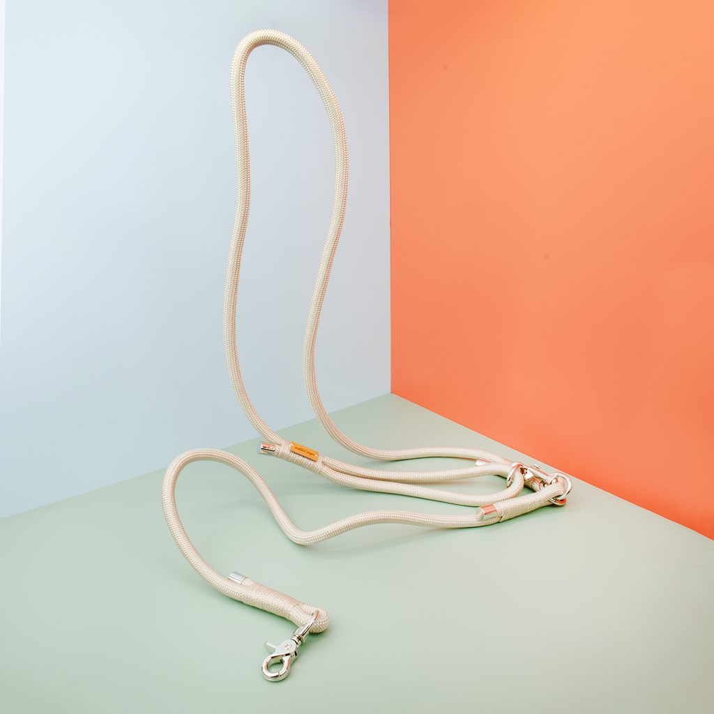 Silky Sands Hands Free Rope Leash